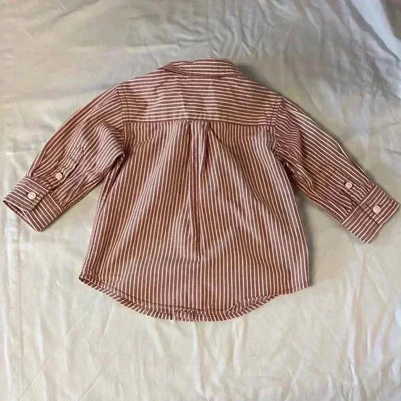 Gymboree - long  sleeve button down plaid dress shirt. Size 6-12 months - Picture 4 of 4